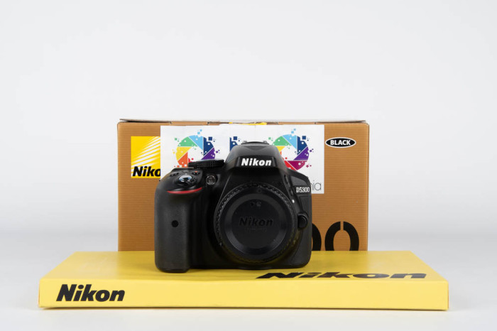 Nikon D5300 main product photo