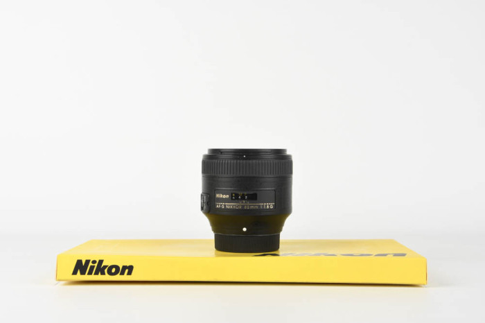 Nikon 85mm f1.8 G main product photo