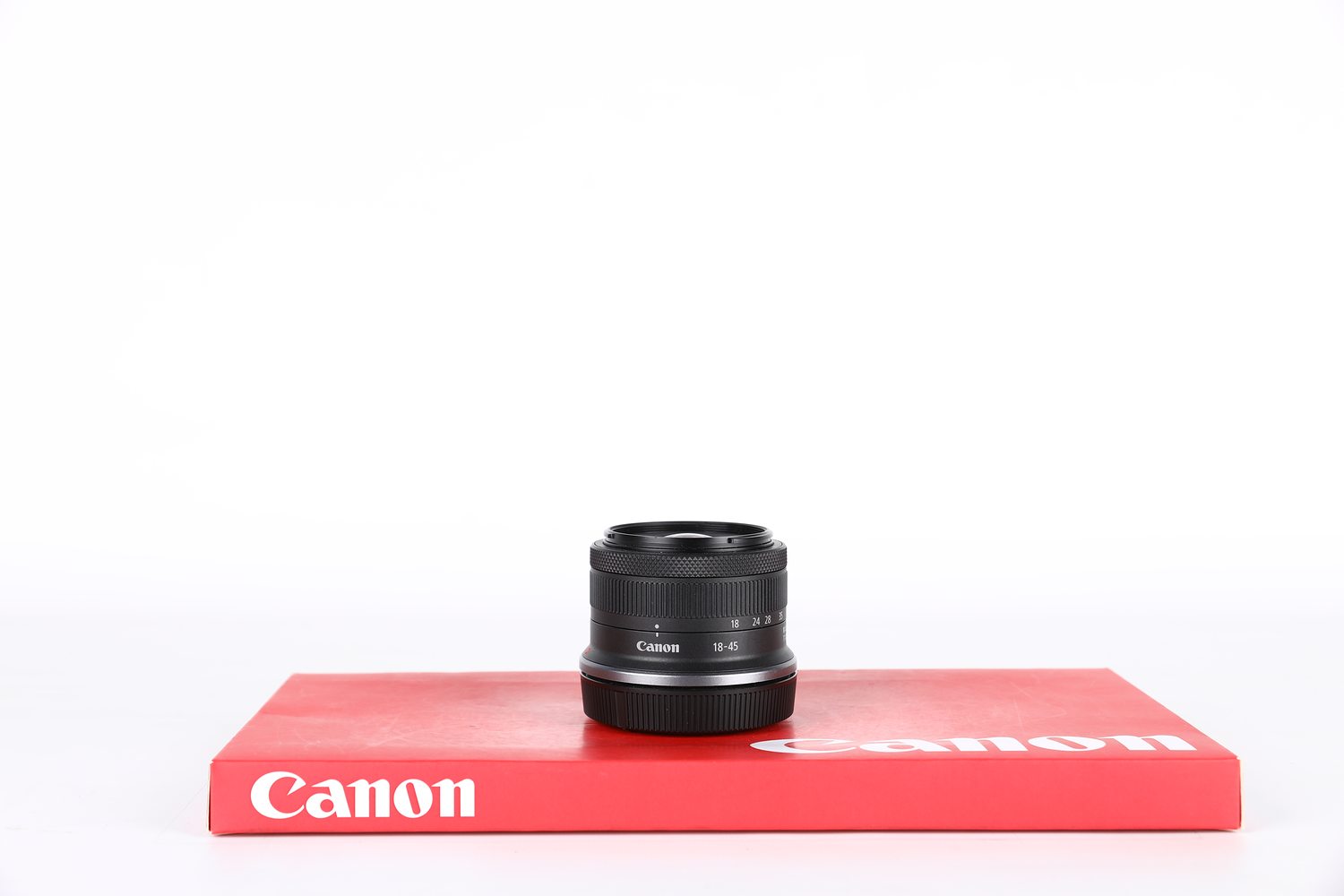 Canon RF-S 18-45mm f4.5-6.3 IS STM