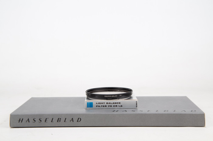Hasselblad light balance filter 70 CR 1.5  51357 main product photo