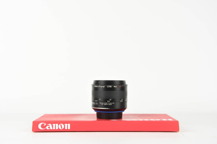 Zeiss Milvnus 50mm f2 ZE Makro-Planar T* Canon EF main product photo