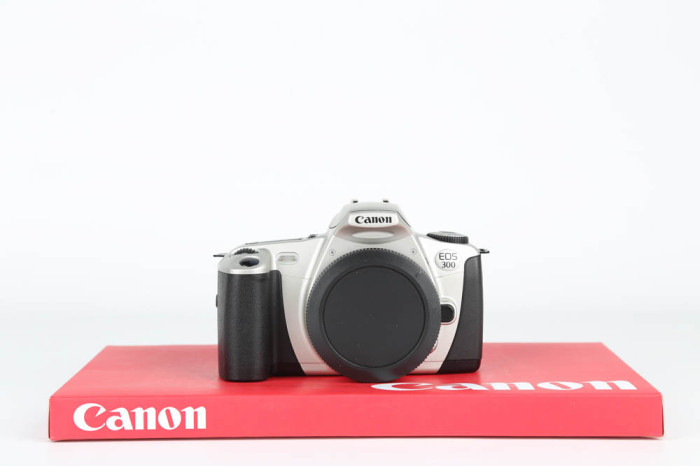 Canon EOS 300 main product photo