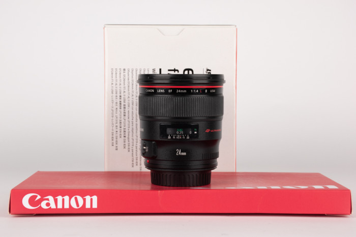 Canon 24mm f1.4 L II USM main product photo