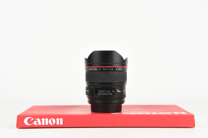 Canon 14mm f 2.8 L USM II main product photo