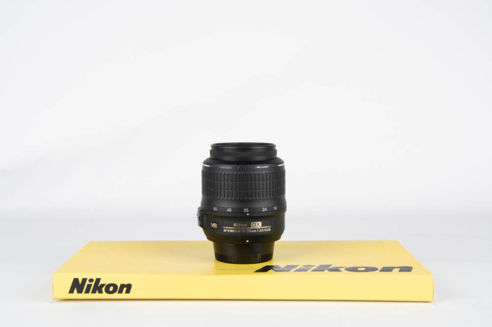 Nikon 18-55mm f3.5-5.6 G VR main product photo
