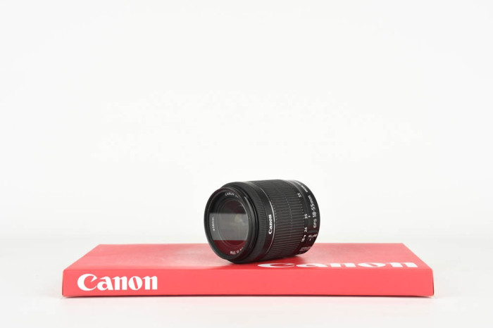 Canon 18-55mm f3.5-5.6 IS STM main product photo