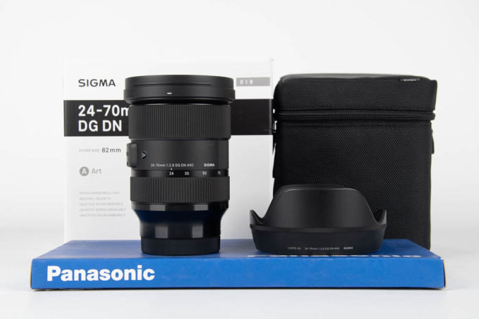 Sigma 24-70mm f2.8 DG OS HSM ART L-Mount main product photo