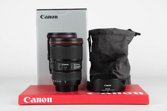 Canon 16-35mm f 4 L IS USM main product photo