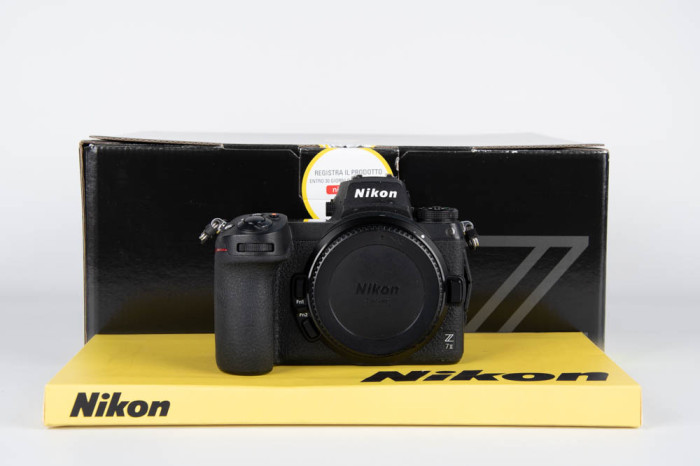 Nikon Z7 II main product photo