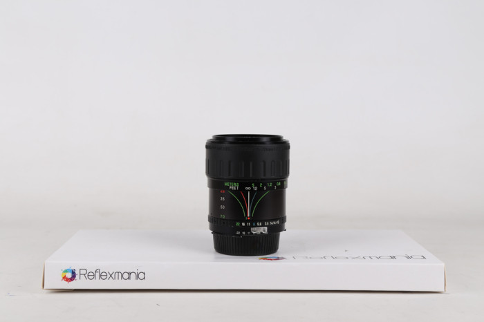 Vivitar 28-70mm f3.5-4.5 MC Nikon main product photo