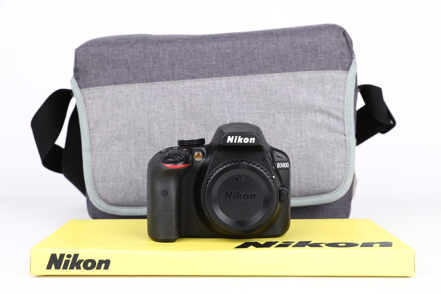 Nikon D3400 + Borsa Nikon