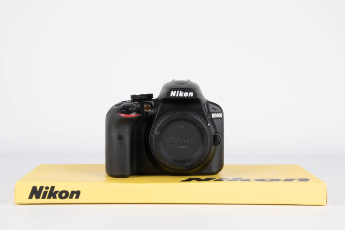 Nikon D3400 main product photo