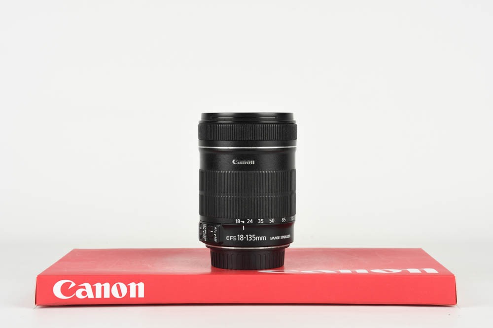 Canon 18-135mm f3.5-5.6 IS