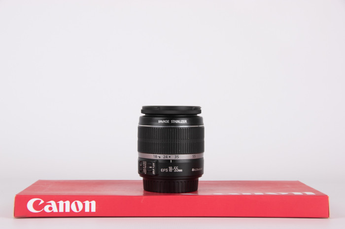 Canon 18-55mm f3.5-5.6 IS main product photo