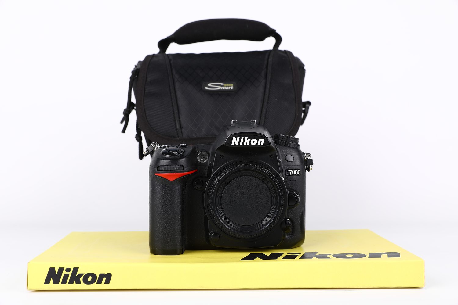 Nikon D7000 + borsa
