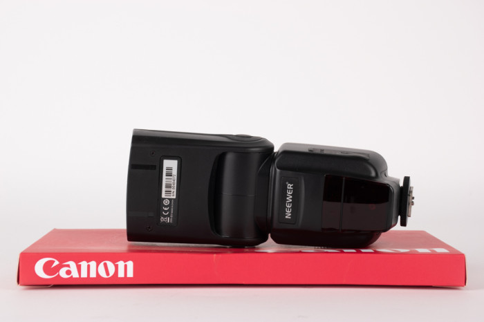 Flash Neewer NW 565 EX Canon main product photo