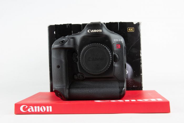 Canon 1Dc main product photo