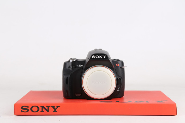 Sony A230 main product photo