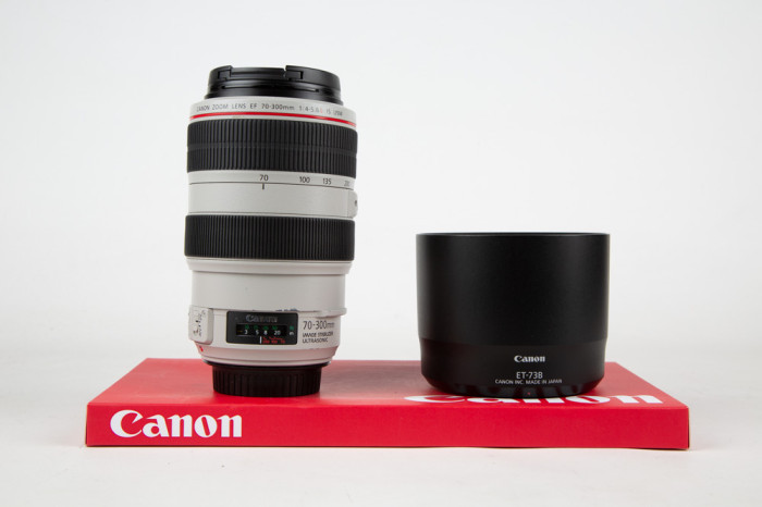Canon 70-300mm f4-5.6 L IS USM main product photo