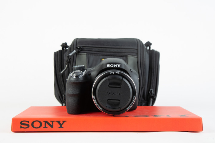 Sony Cyber-shot H400 main product photo