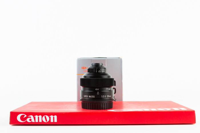Mitakon Zhongyi 20mm f2 4.5x Super Macro Canon main product photo