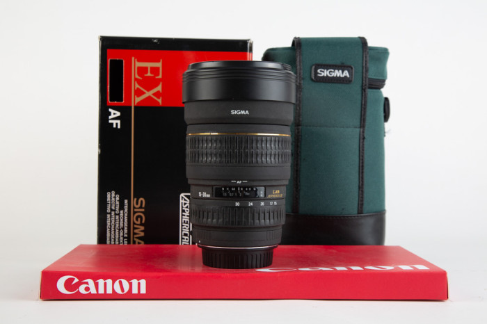 Sigma 15-30mm f3.5-4.5 EX DG Aspherical IF Canon main product photo