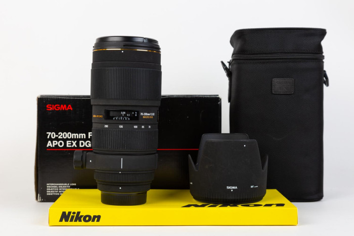 Sigma 70-200mm F 2.8 APO EX DG II Nikon main product photo