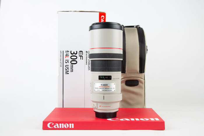 Canon 300mm F4 L IS USM main product photo