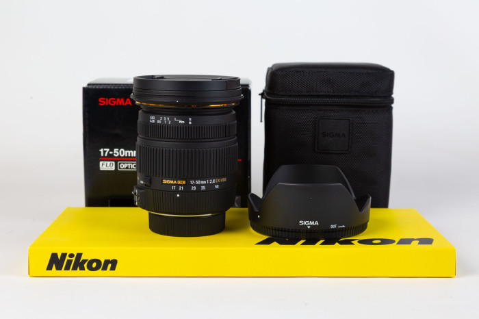 Sigma 17-50mm f2.8 EX DC OS Nikon main product photo