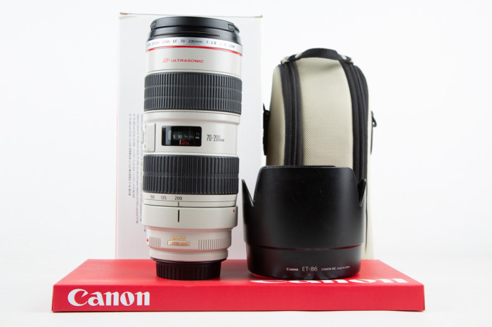 Canon 70-200mm f2.8 L IS USM main product photo