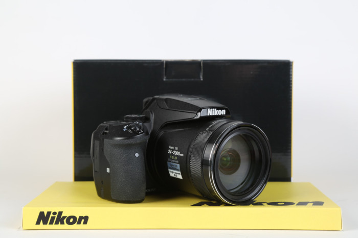 Nikon P900 Coolpix main product photo