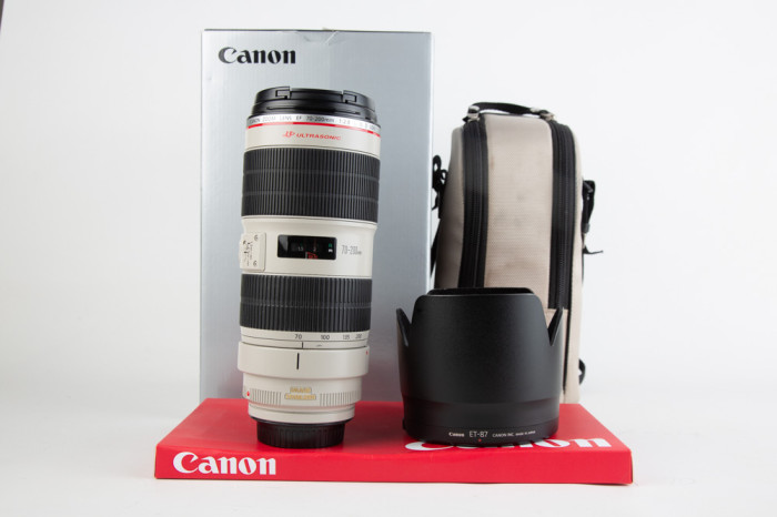 Canon 70-200mm f2.8 L IS II USM main product photo