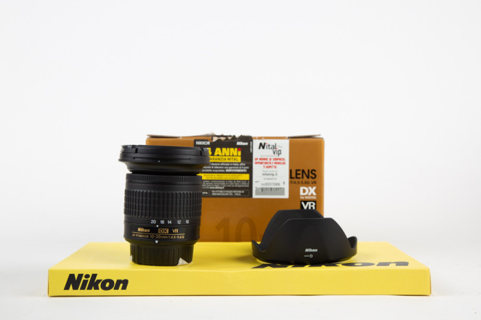 Nikon 10-20mm f4.5-5.6 G VR AF-P DX main product photo