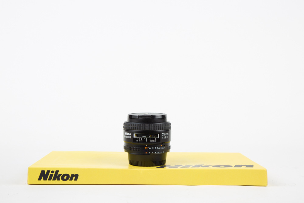 Nikon 28mm f2.8 AF D