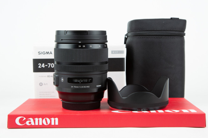 Sigma 24-70mm f2.8 DG OS HSM Art Canon main product photo