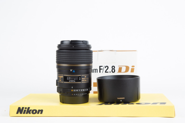 Tamron 90mm f 2.8 Di MACRO Nikon main product photo
