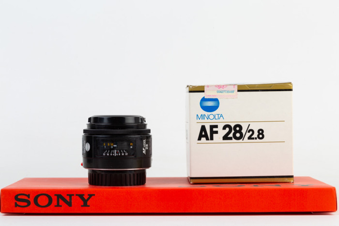 Minolta 28mm f2.8 AF minolta-sony A main product photo