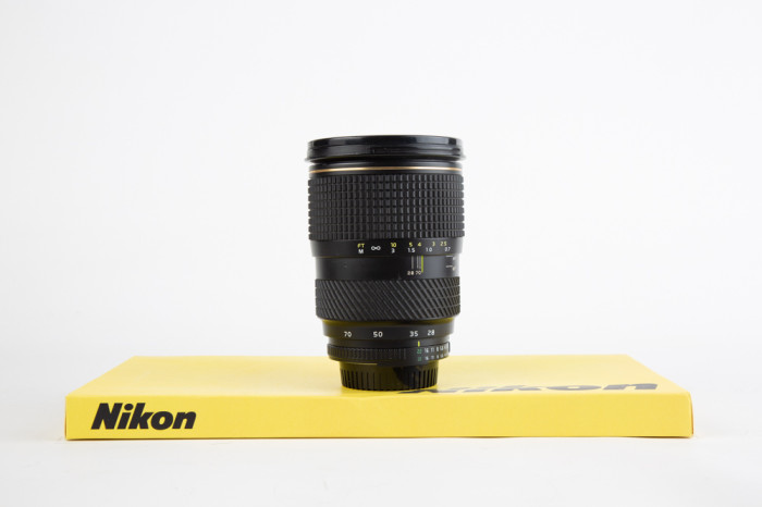 Tokina 28-70mm f2.8 AT-X PRO SV Nikon main product photo