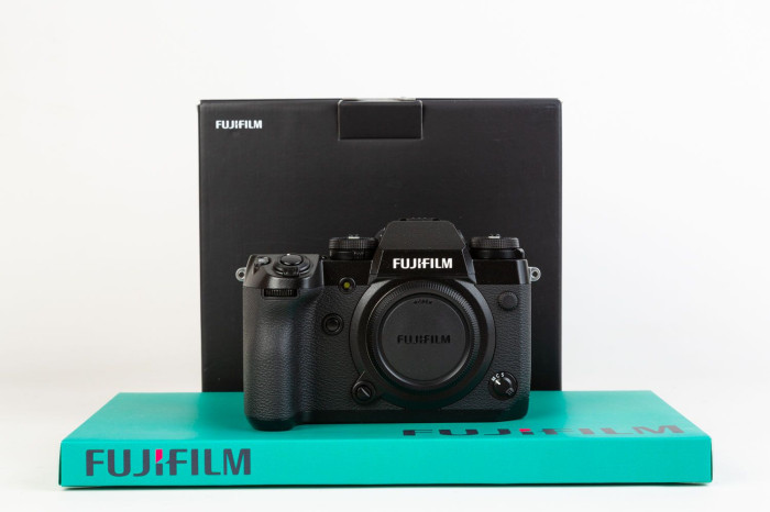 Fujifilm X-H1 main product photo
