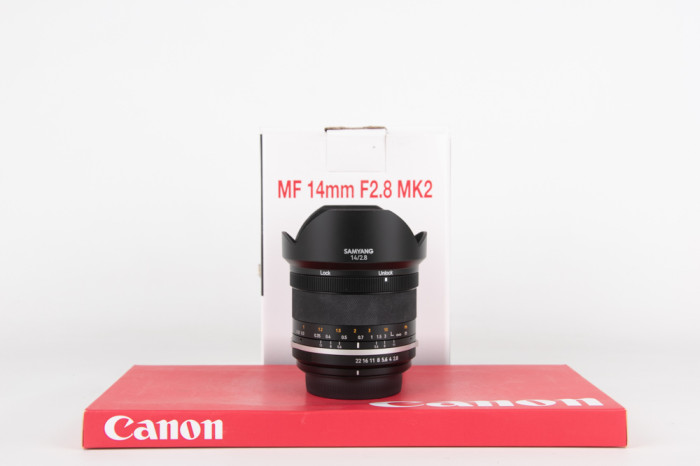 Samyang 14mm f2.8 MF II Canon EF main product photo