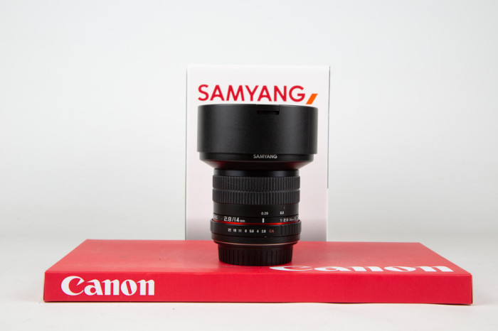 Samyang 14mm f2.8 IF ED UMC Aspherical Canon main product photo