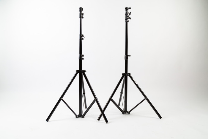 Kit Metz - 2 Stativi Light Stand + 3 ombrellini (senza supporto ombrello) main product photo