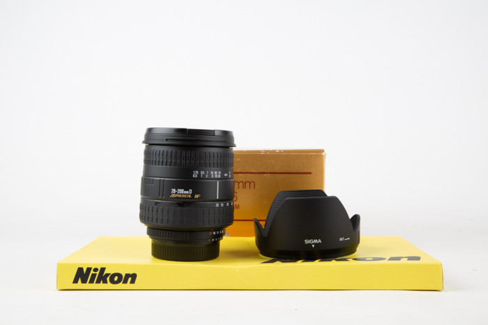 Sigma 28-200mm f3.5-5.6 Aspherical IF Nikon main product photo