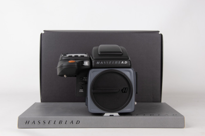 Hasselblad H6D-100C main product photo