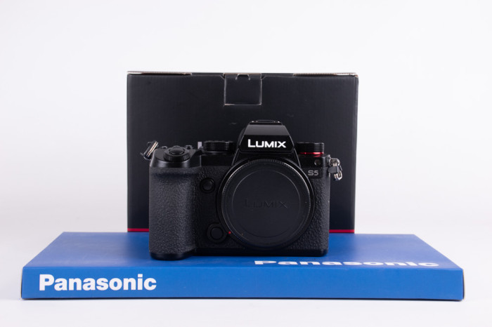 Panasonic S5 main product photo