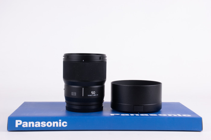 Panasonic 50mm F1.8 S main product photo