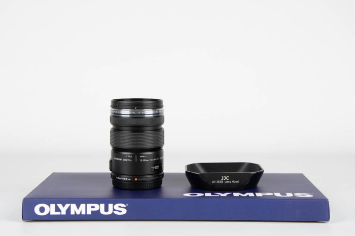 Olympus 12-50mm F3.5-6.3 Zuiko digital EZ ED main product photo