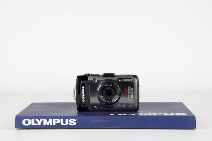 Olympus Tough TG-1 main product photo