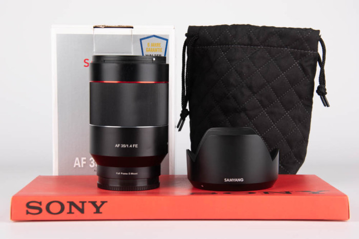 Samyang 35mm f1.4 AF Sony E main product photo