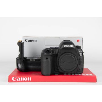 Canon 5D Mark IV + Battery grip